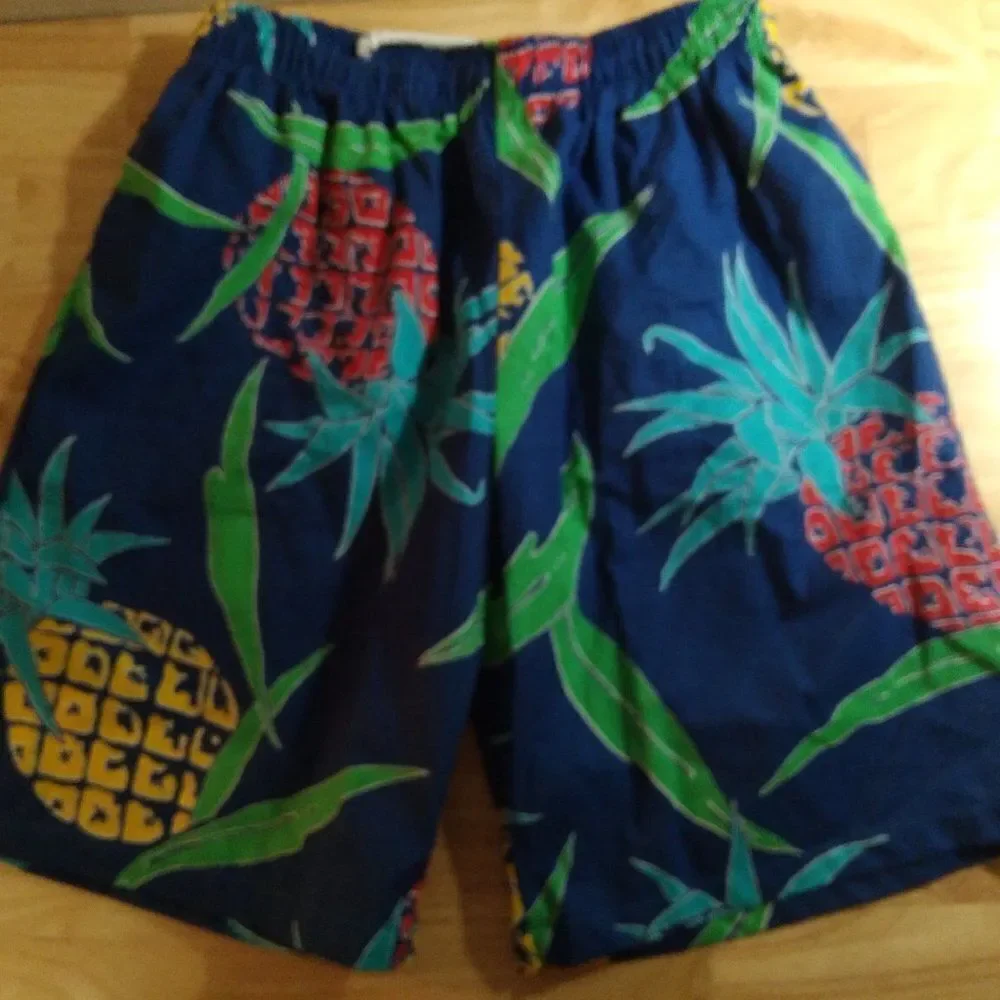 Vintage Pineapple Pattern Hawaiian Shorts